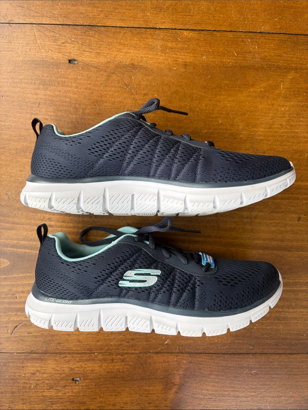 Skechers Navy Lite-Weight Sneakers Sz 9.5